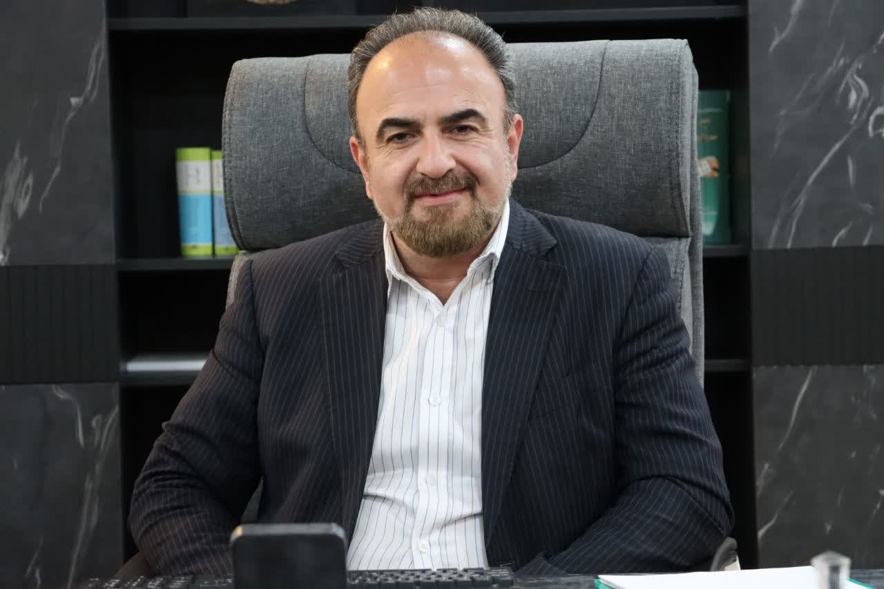 عملیات آسفالت مکانیزه مسیر ماهدشت ـ محمدشهر آغاز شد