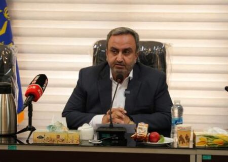 مرکز نیکوکاری شهدای زندان‌ها حامی ۵۰۰ فرزند سرپرست زندانی در استان البرز شد