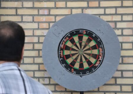 برگزاری مسابقات دارت به مناسبت هفته تربیت بدنی و ورزش در ماهدشت