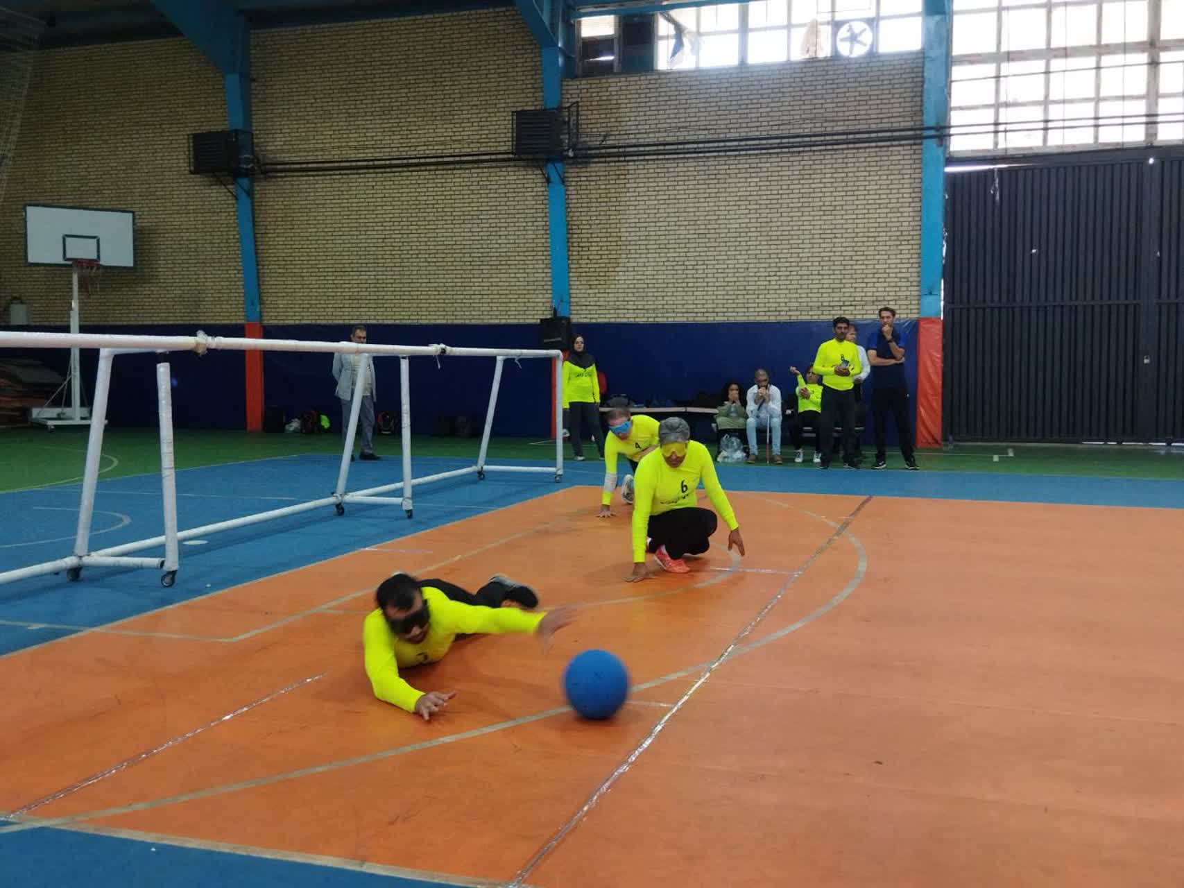 برگزاری مسابقه ۴جانبه گلبال در شهرستان فردیس