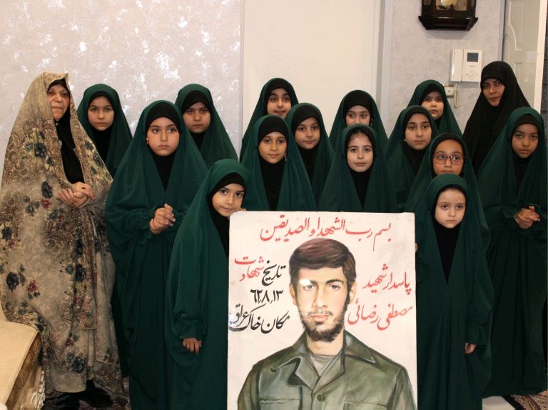 سرود، گامی استوار در تربیت نسل انقلابی