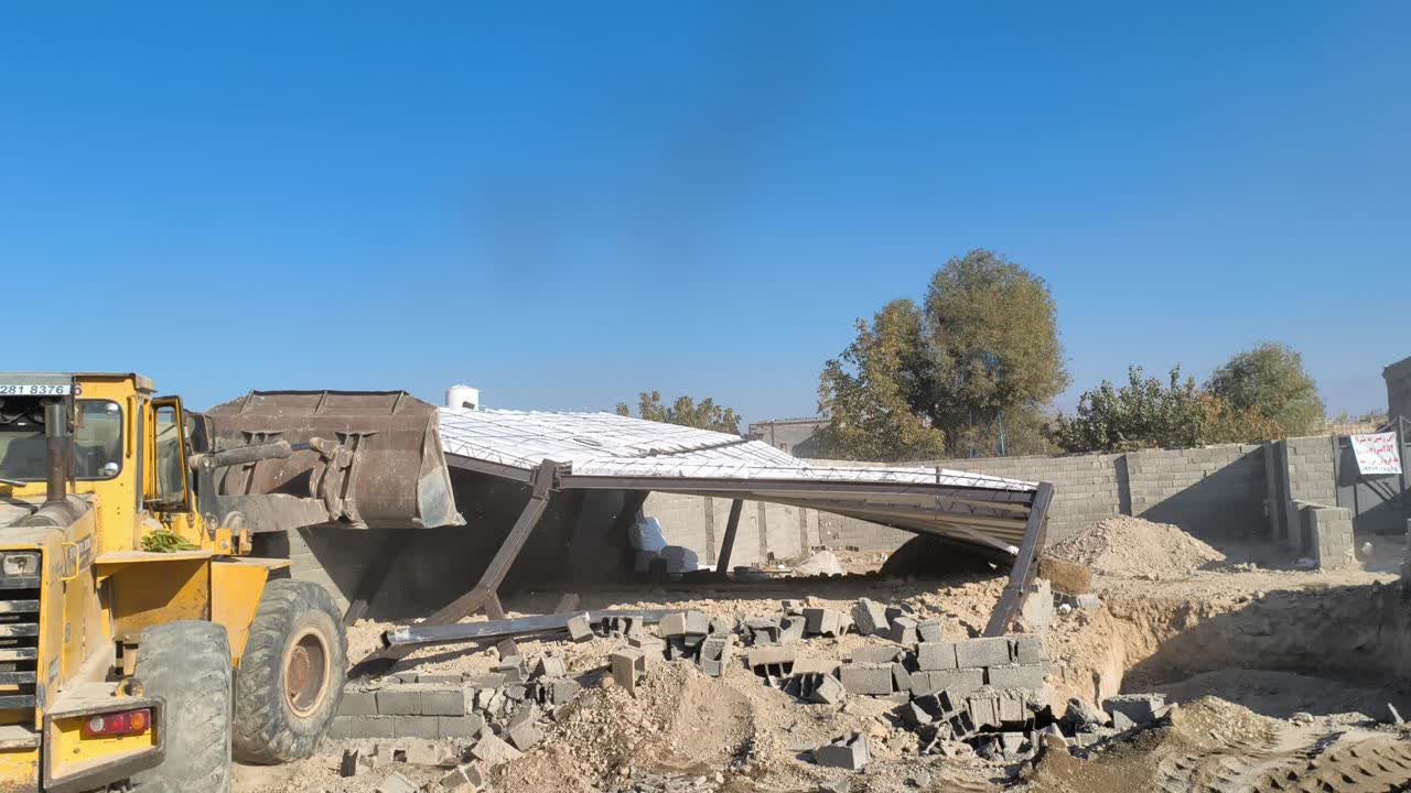 مقابله با تغییر کاربری ۲۶۰ هکتار در شهرستان چهارباغ/ ۳۰۰ مورد دیوارکشی غیرمجاز قلع و قمع شد