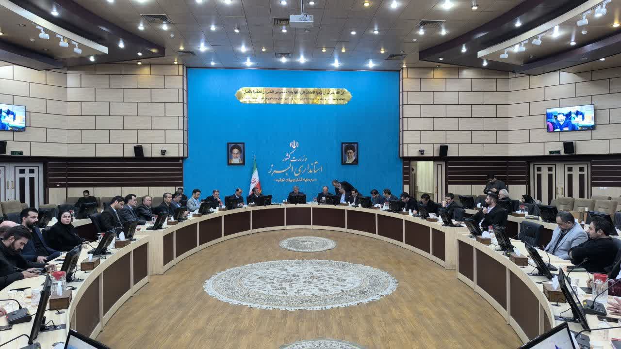 تک‌نرخی شدن کالاها، گام حساب‌شده به‌سوی شفافیت و آرامش بازار/وقتی چندقیمتی عقب می‌نشیند/ شبکه توزیع به خط مقدم ثبات اقتصادی می‌آید