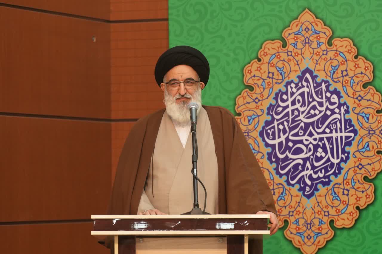 اقتدار نظام در گرو اجرای به‌موقع و قاطع قانون است