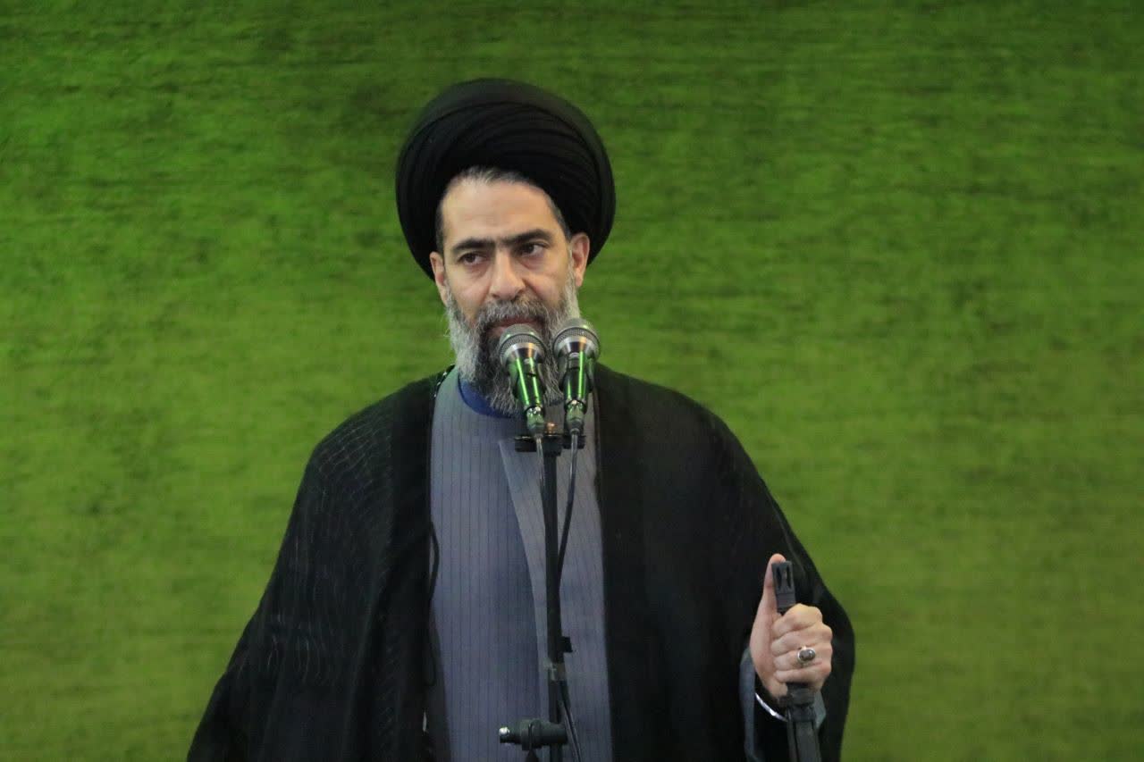 خون شهدای انقلاب روح جدیدی به کالبد انقلاب دمید/ وزارت اطلاعات، سنگربان ارزش‌های اسلامی در برابر توطئه‌های دشمن